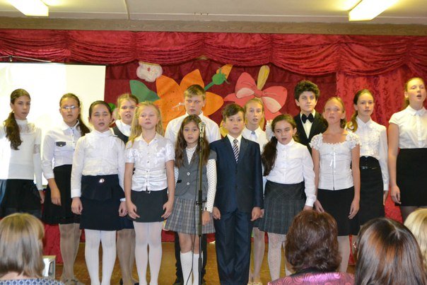 Для учителей школы №460 в поселке Ленсоветовский организовали и провели праздник, фото-1