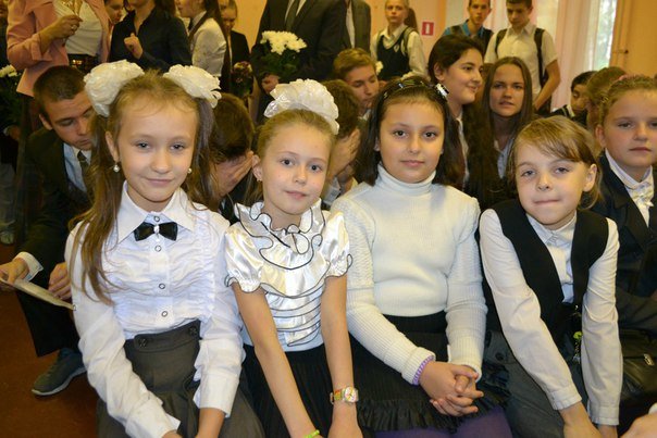 Для учителей школы №460 в поселке Ленсоветовский организовали и провели праздник (фото) - фото 5