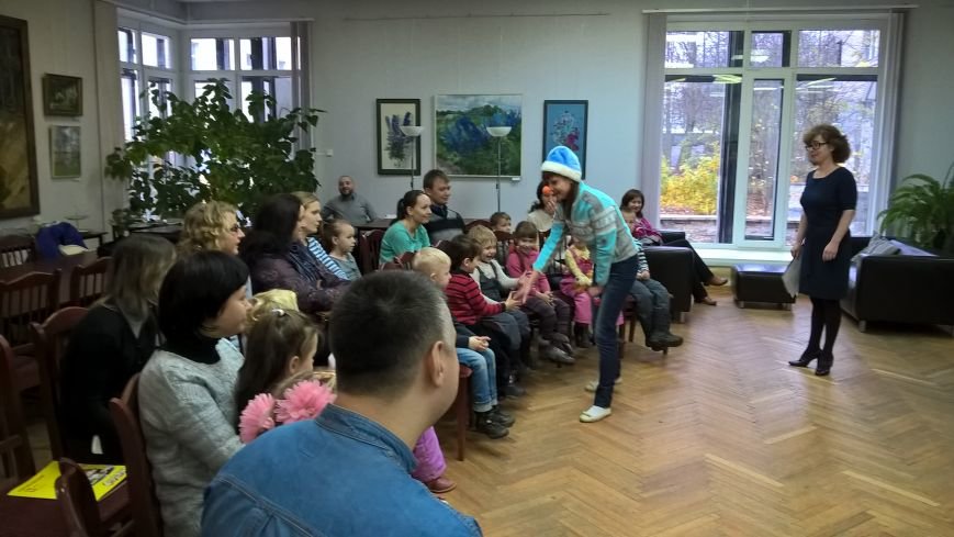 В библиотеке им. Мамина-Сибиряка маленьких читателей знакомили с книгами, фото-3