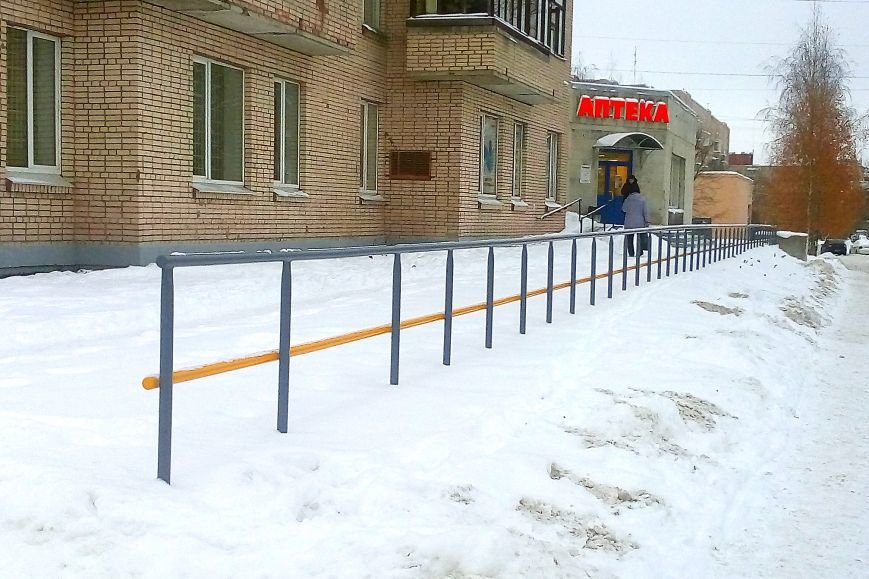Одна из аптек в городе Пушкине полностью оборудована для инвалидов, фото-1