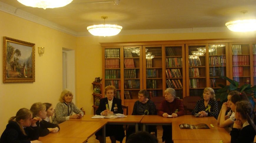 «Урок мужества» состоялся в библиотеке города Павловска, фото-2
