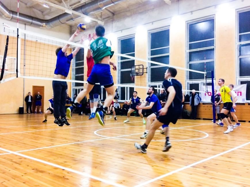 Мужская команда СПбГАУ приняла участие в первенстве Пушкинского района по волейболу, фото-3