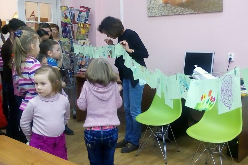 В детской библиотеке Пушкина юные читатели "создали" книгу, фото-1